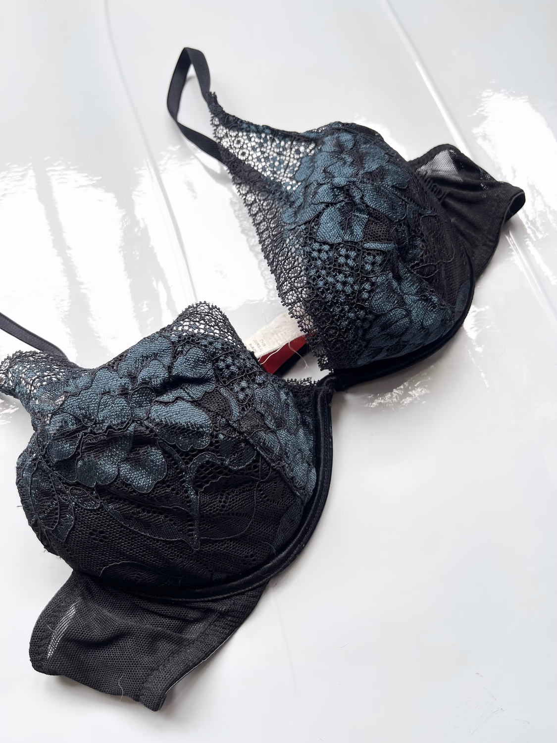 Black lace bra 