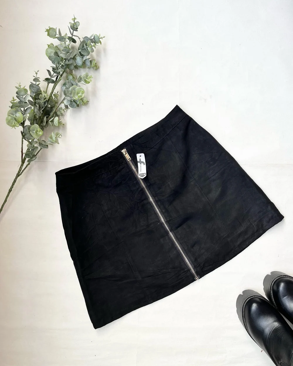 Black A-line skirt 