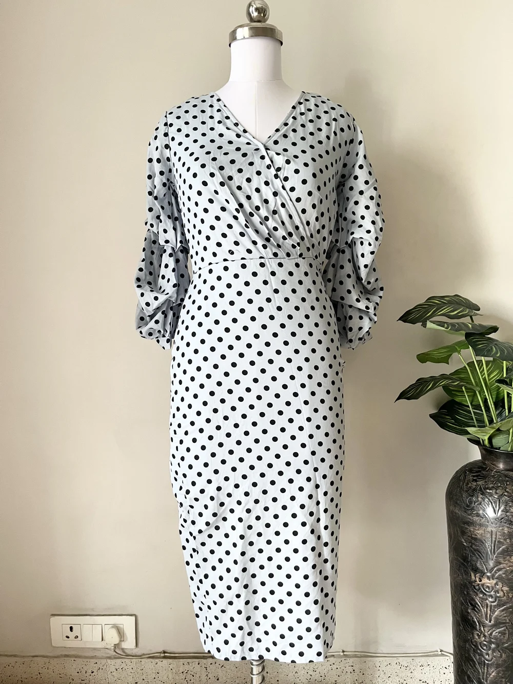 Polka dot blue bodycon dress