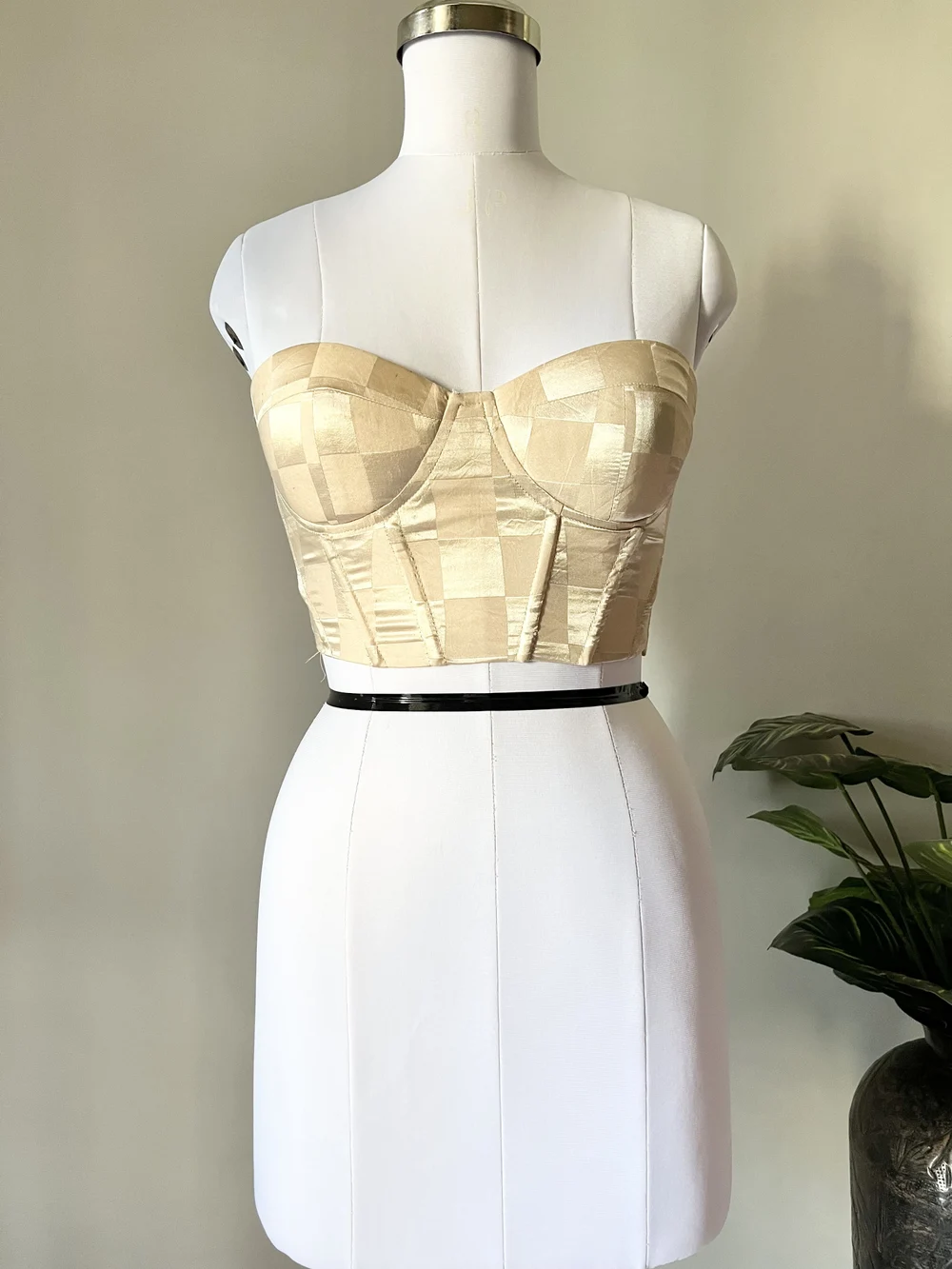 Beige checkered corset padded top