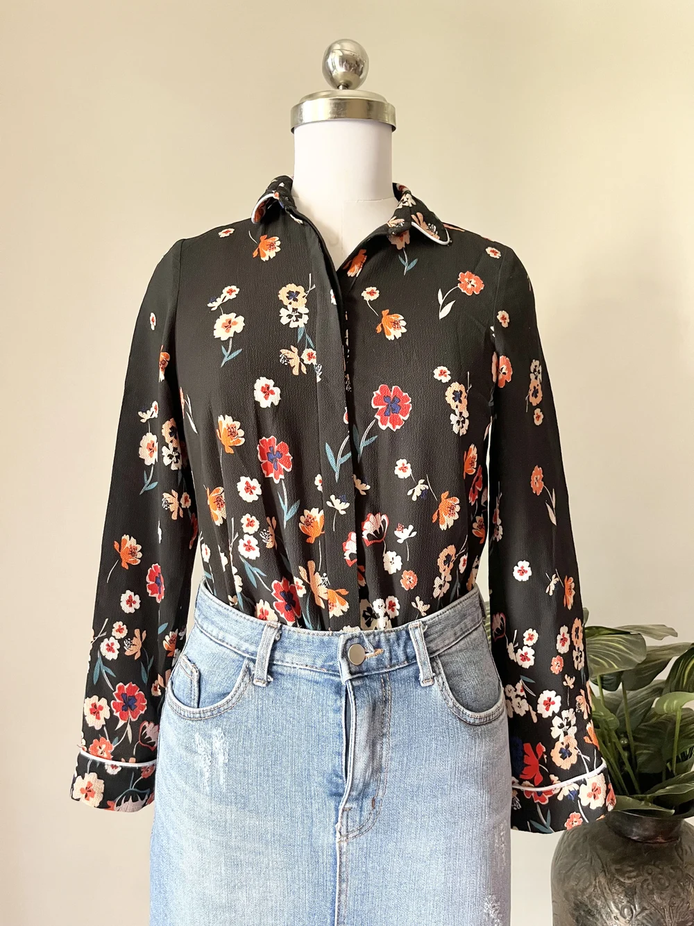Floral black shirt 