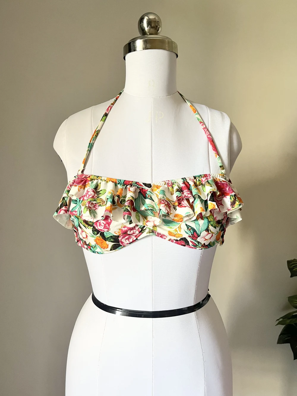 Floral Ruffle bikini top