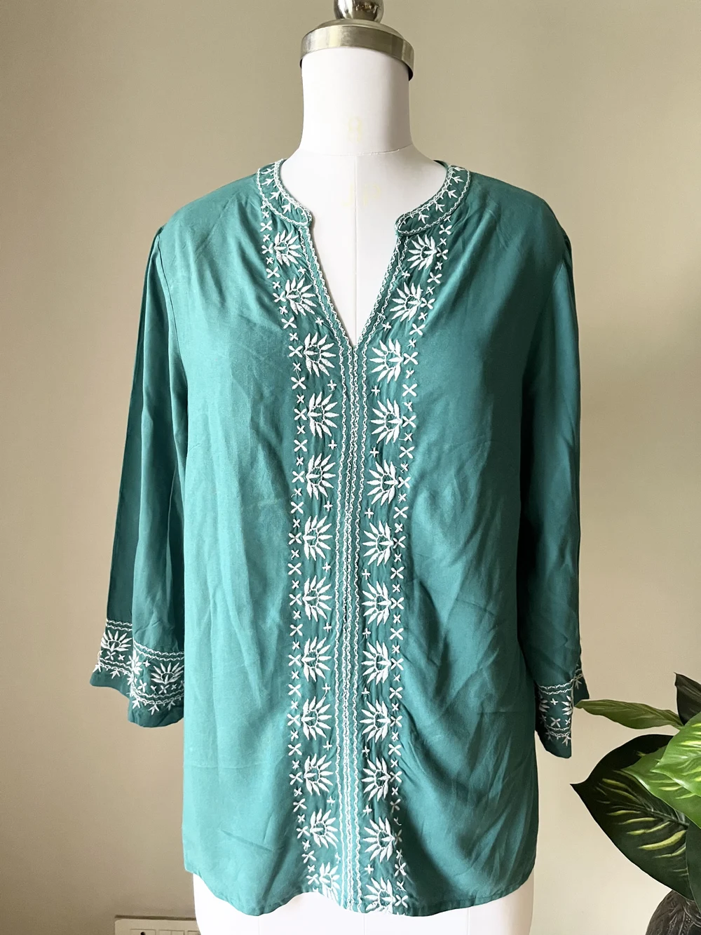 Greem embriodery short kurti