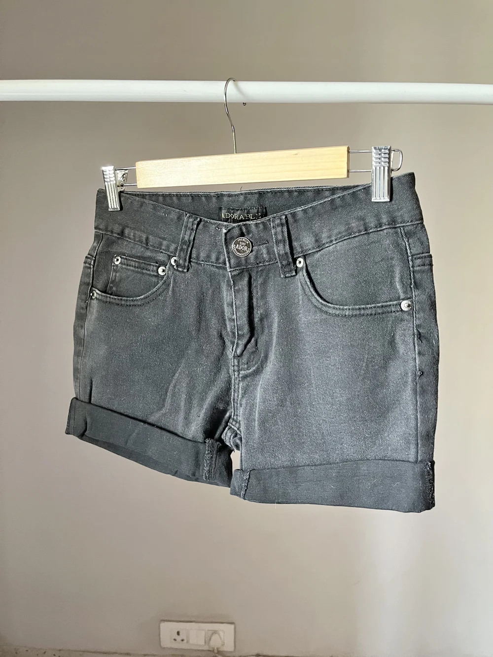 Black folded shorts 