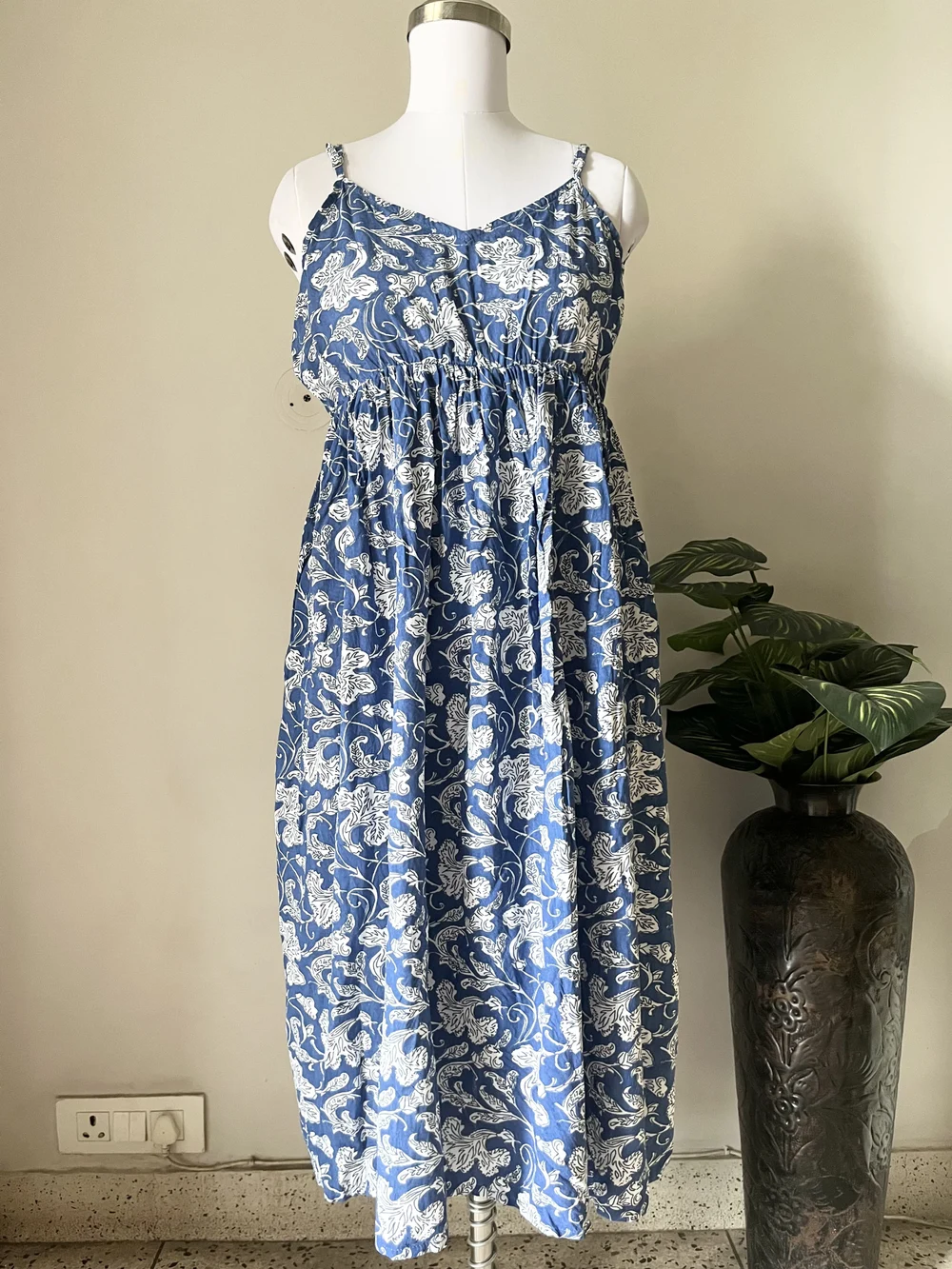 Paisley print strap dress