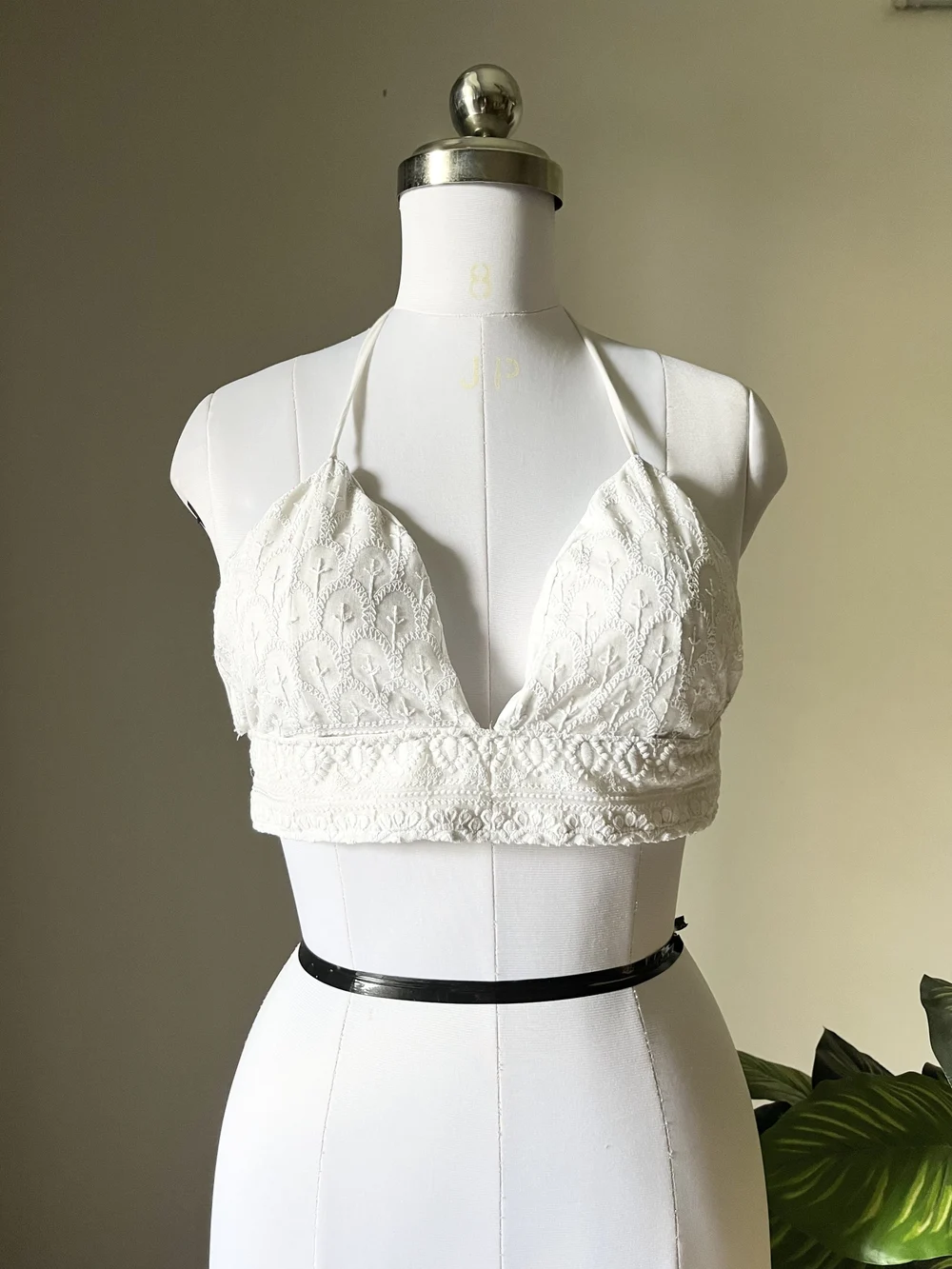 White halter-neck brallet top 