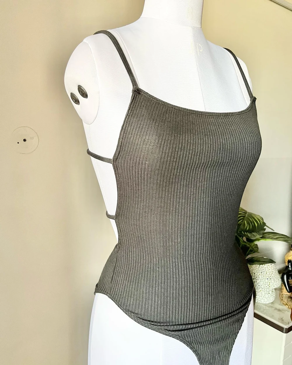 Backless black bodysuit 