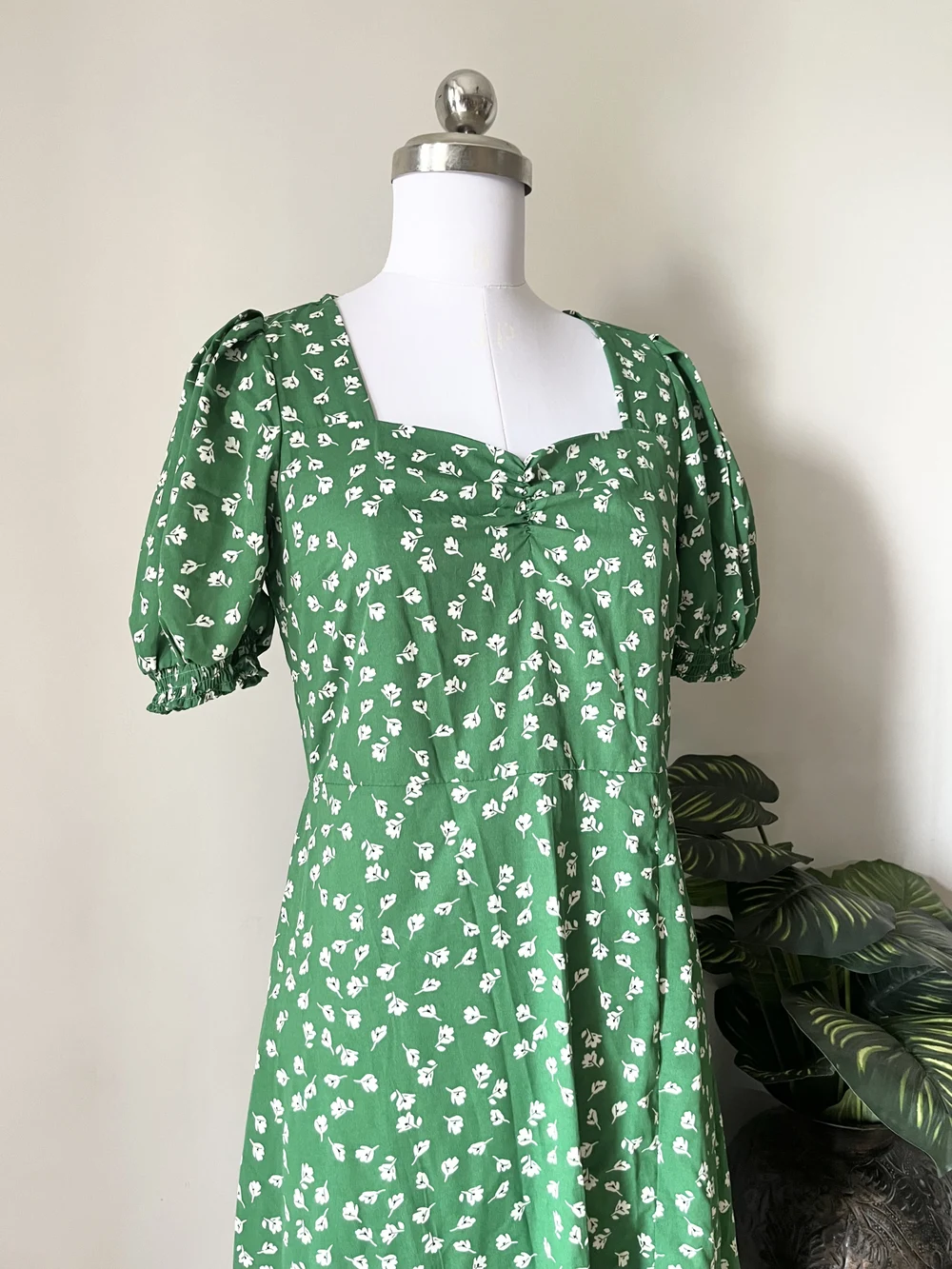 Floral green maxi dress 