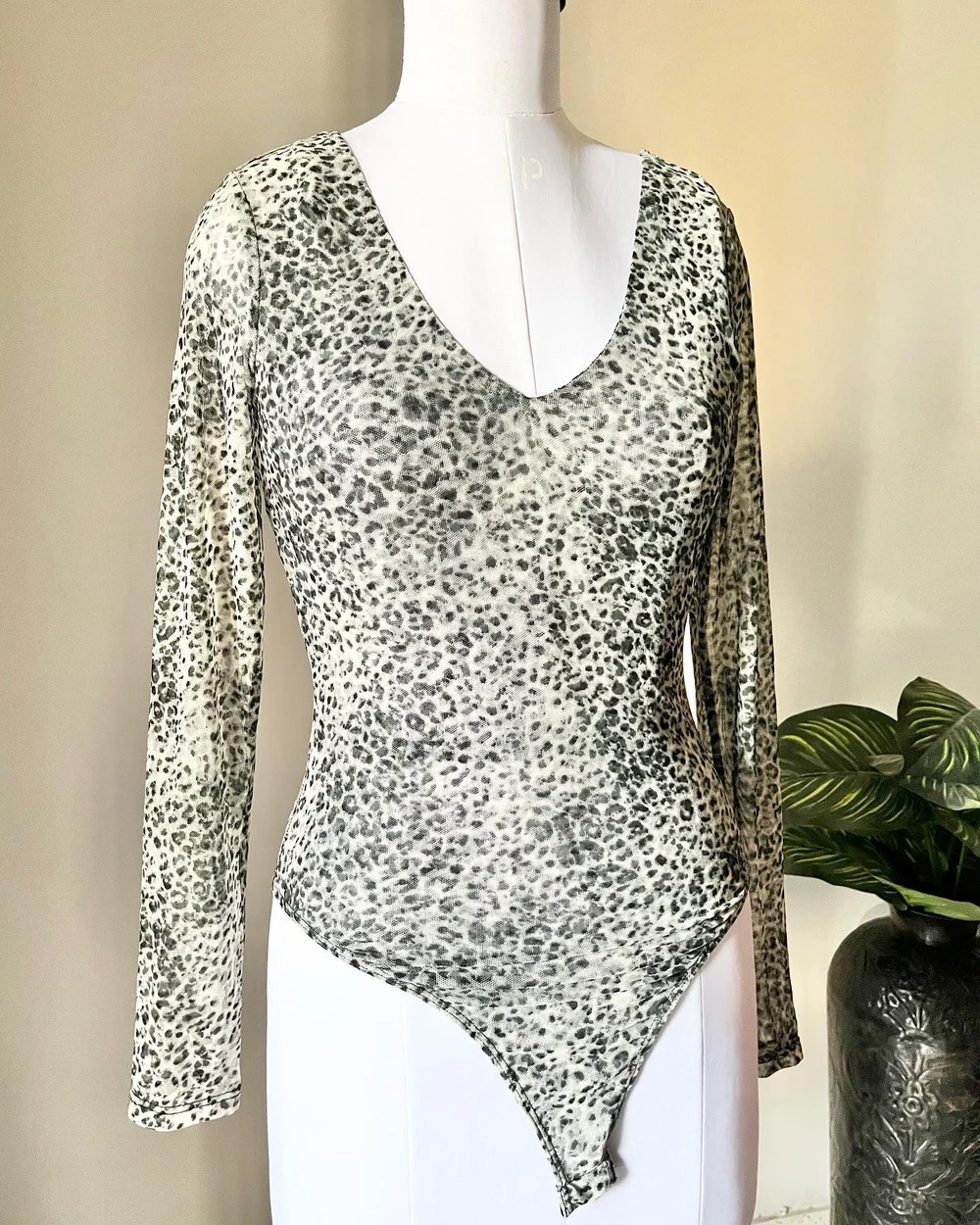 Animal print v-neck mesh bodysuit 