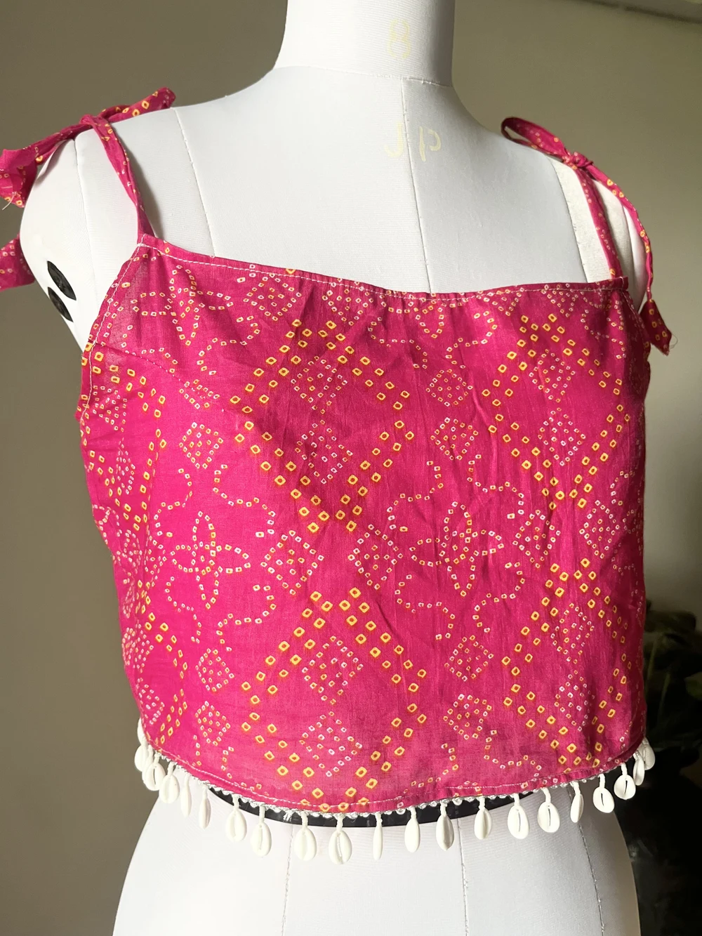 Bandhani print tie-up top 