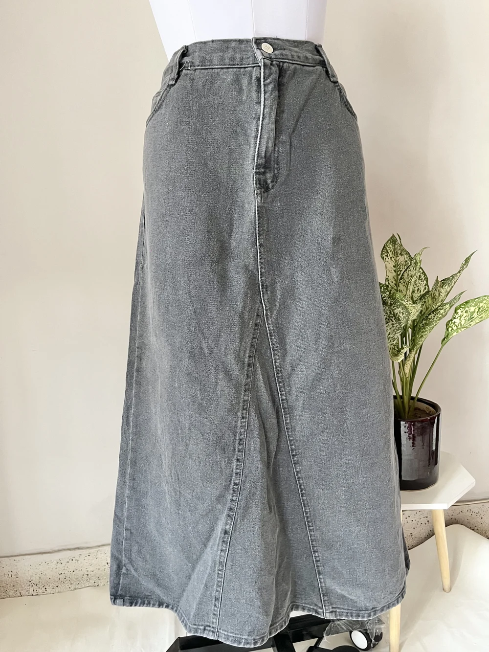Charcoal black maxi skirt 