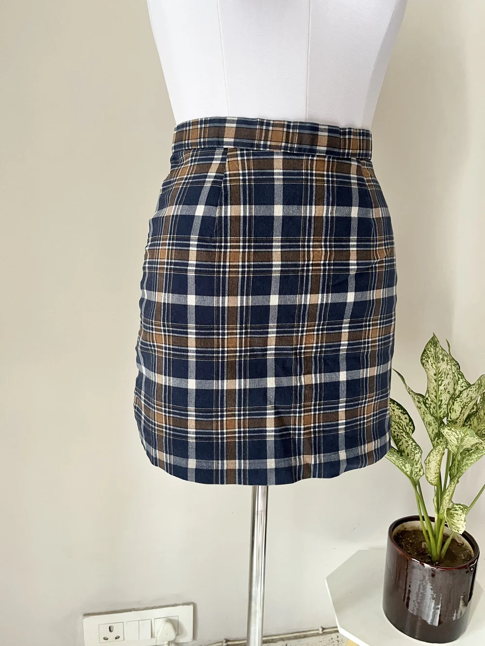 Korean plaid skirt