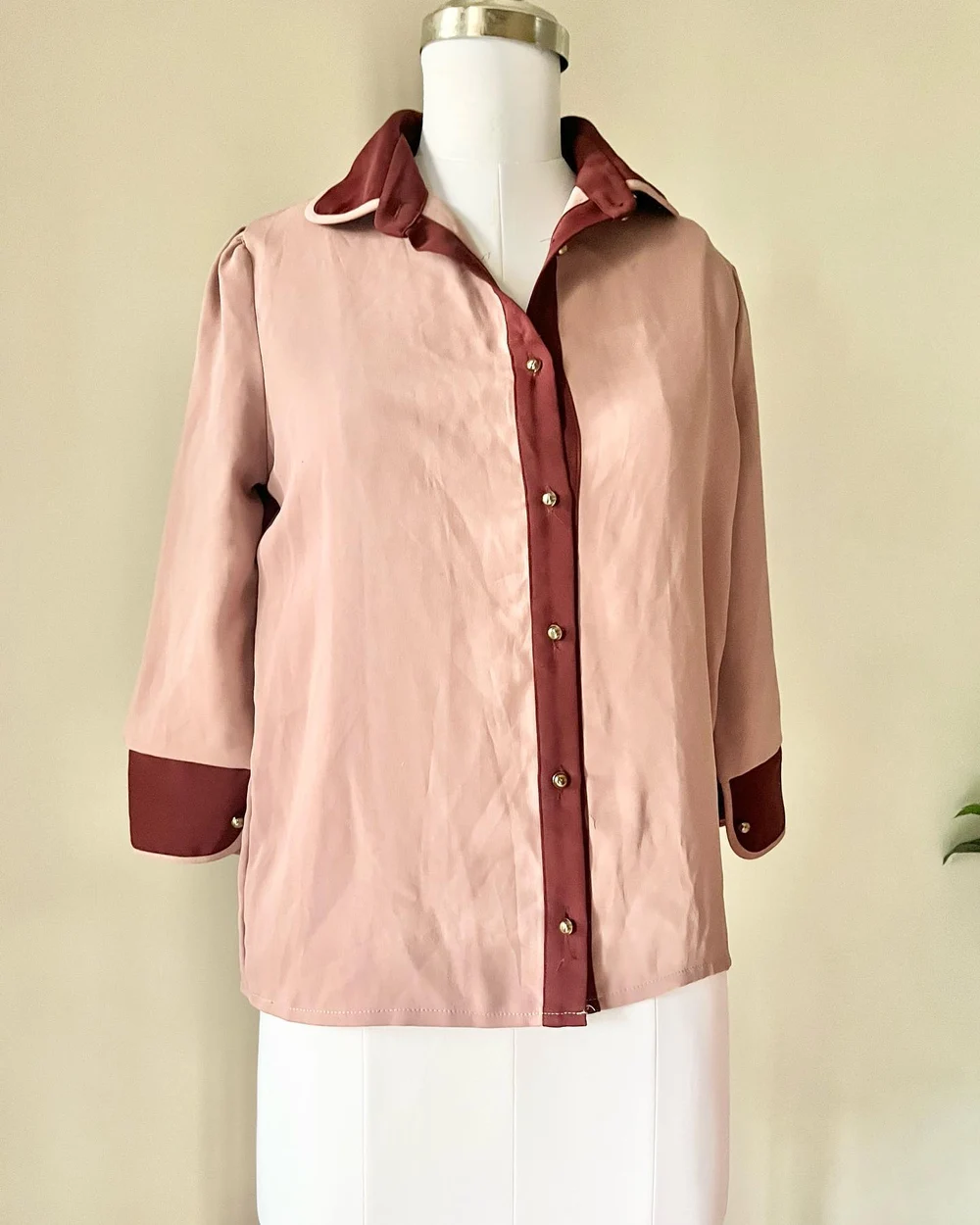 Peach contrast shirt 