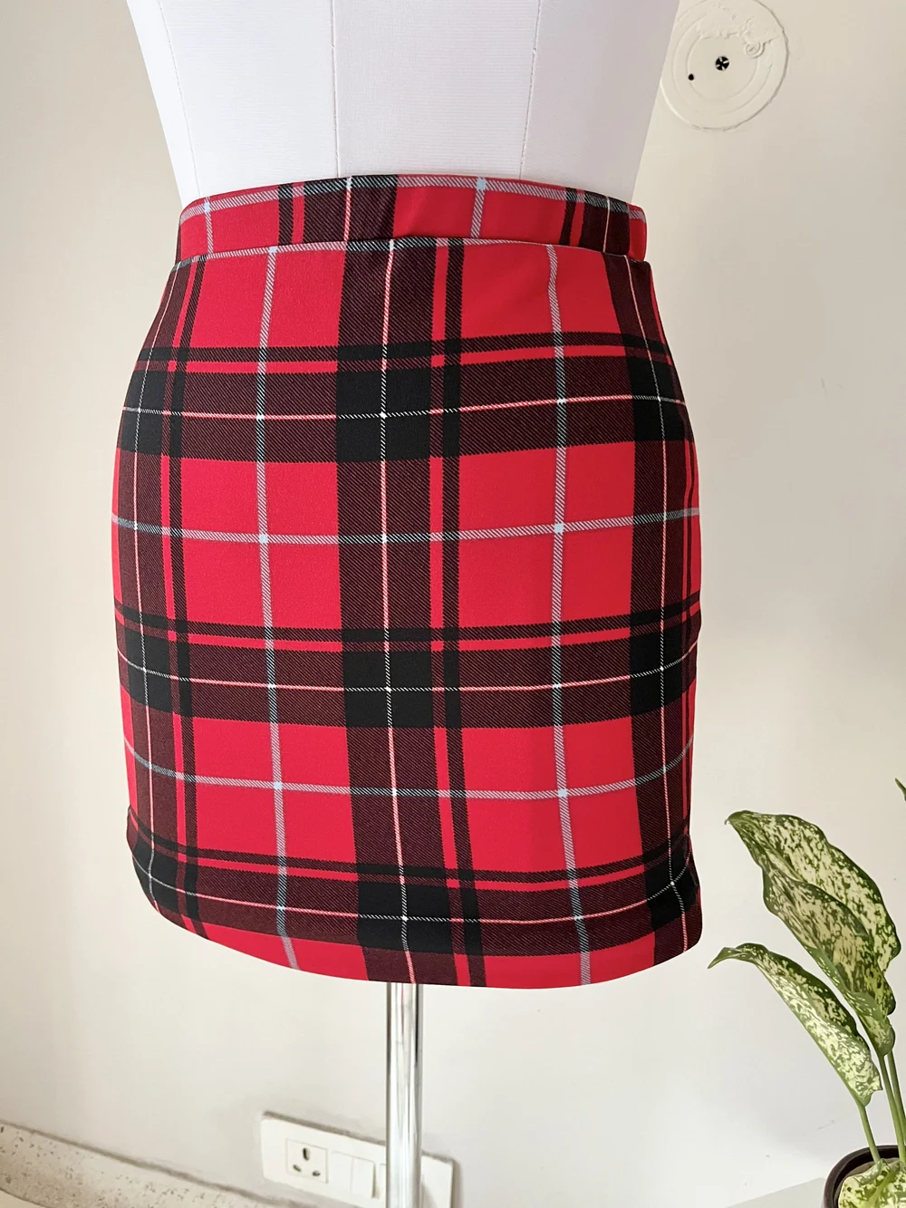 Tartan red midi skirt 