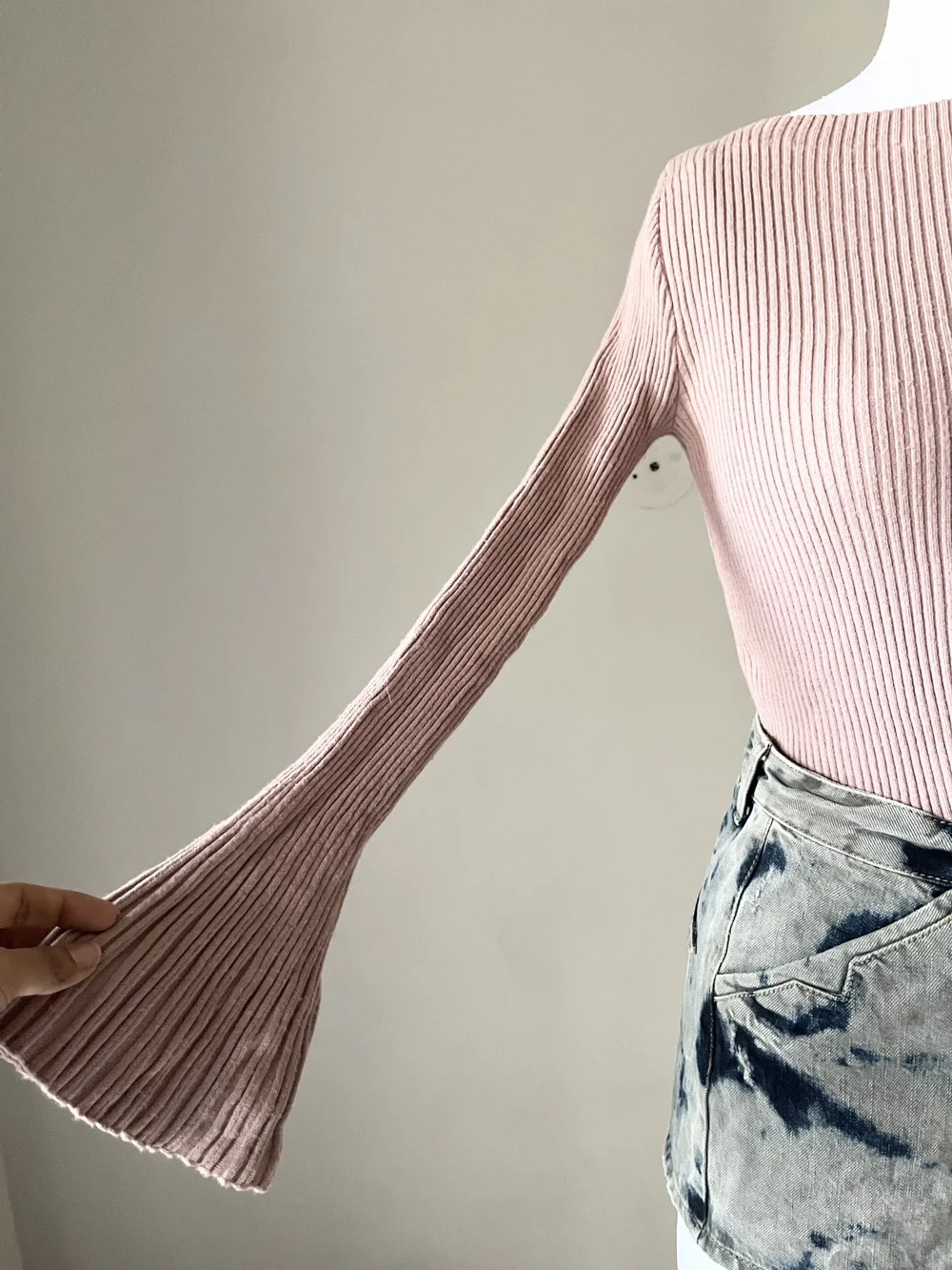 Pink bell sleeves top 