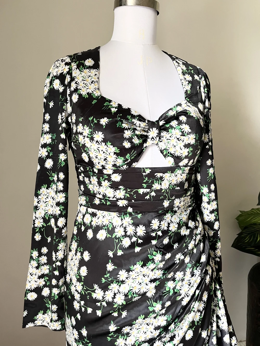 Floral Drawstring padded dress 