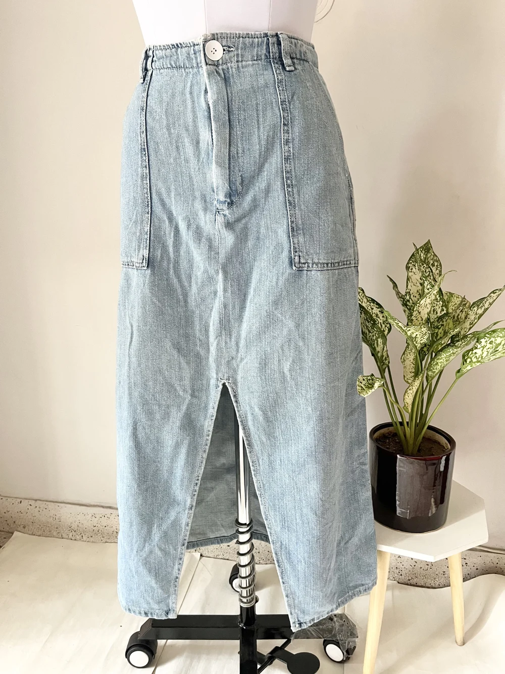 Blue maxi denim skirt 