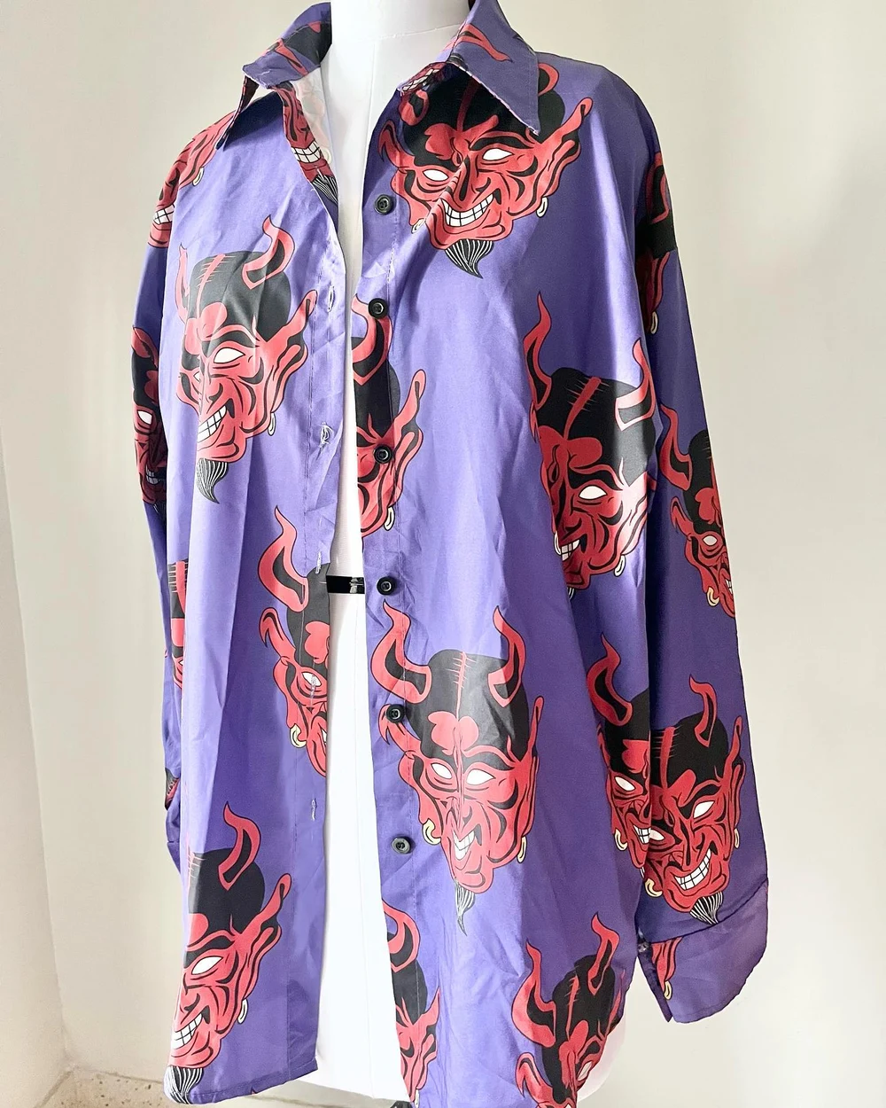 Devil printed shirt 😈 (unisex)