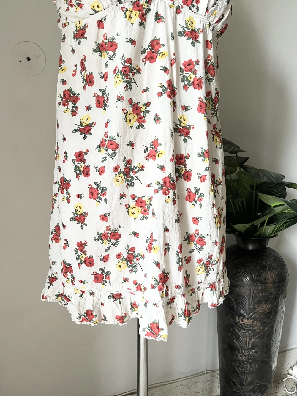 Floral V-neck dress