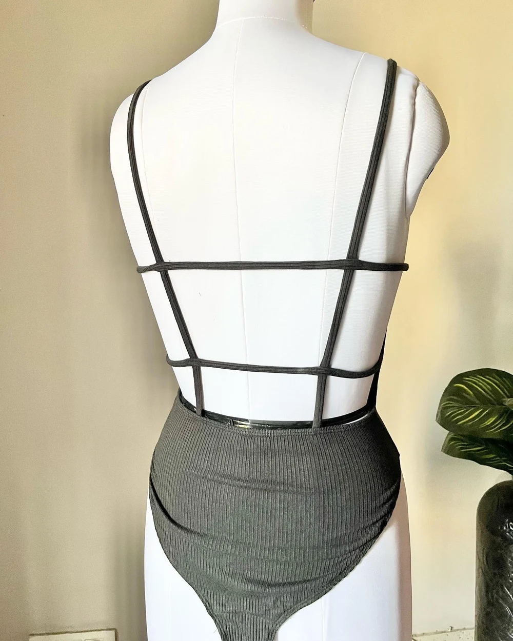 Backless black bodysuit 