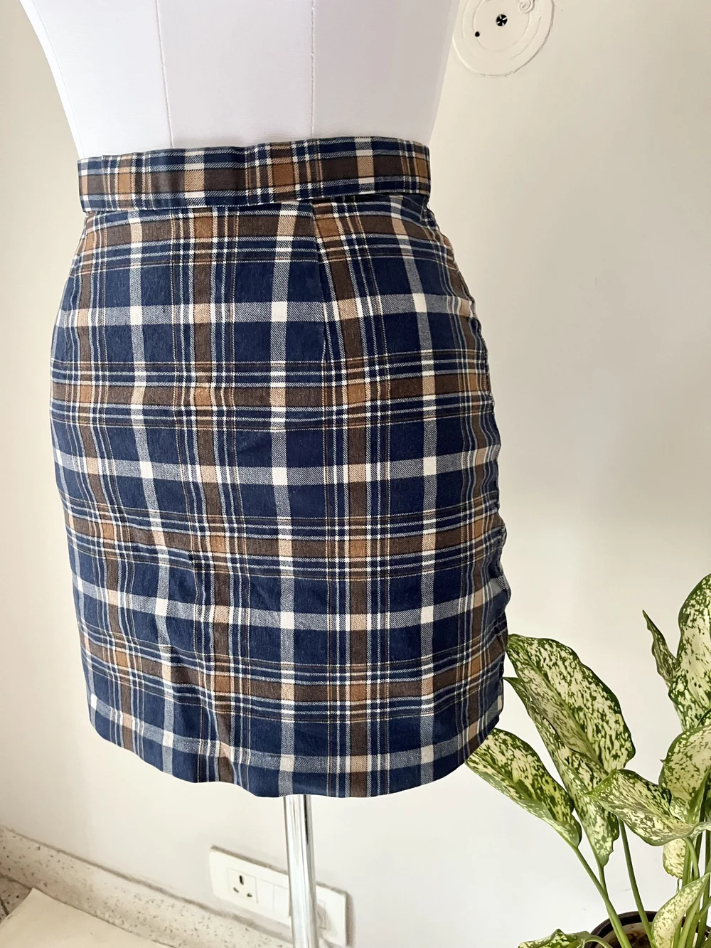 Korean plaid skirt