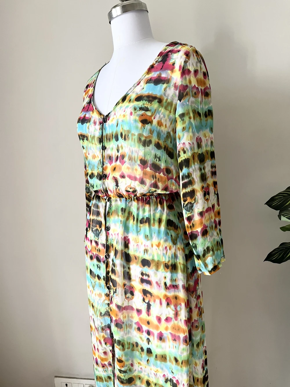 Multicolored Semi-Sheer maxi dress 