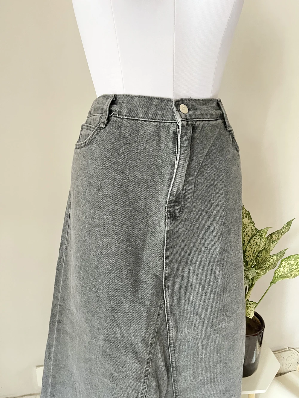 Charcoal black maxi skirt 