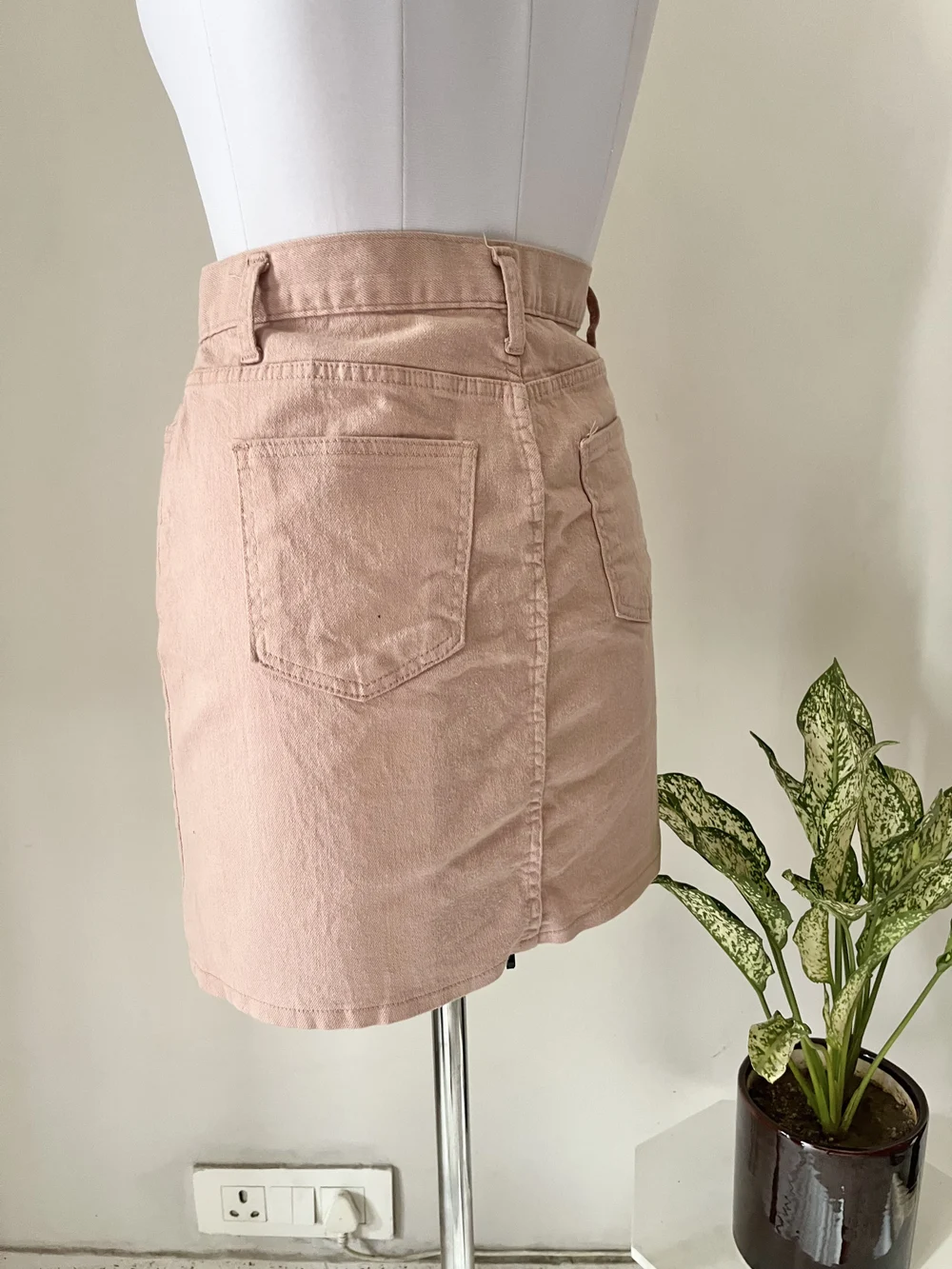 Pink denim skirt 