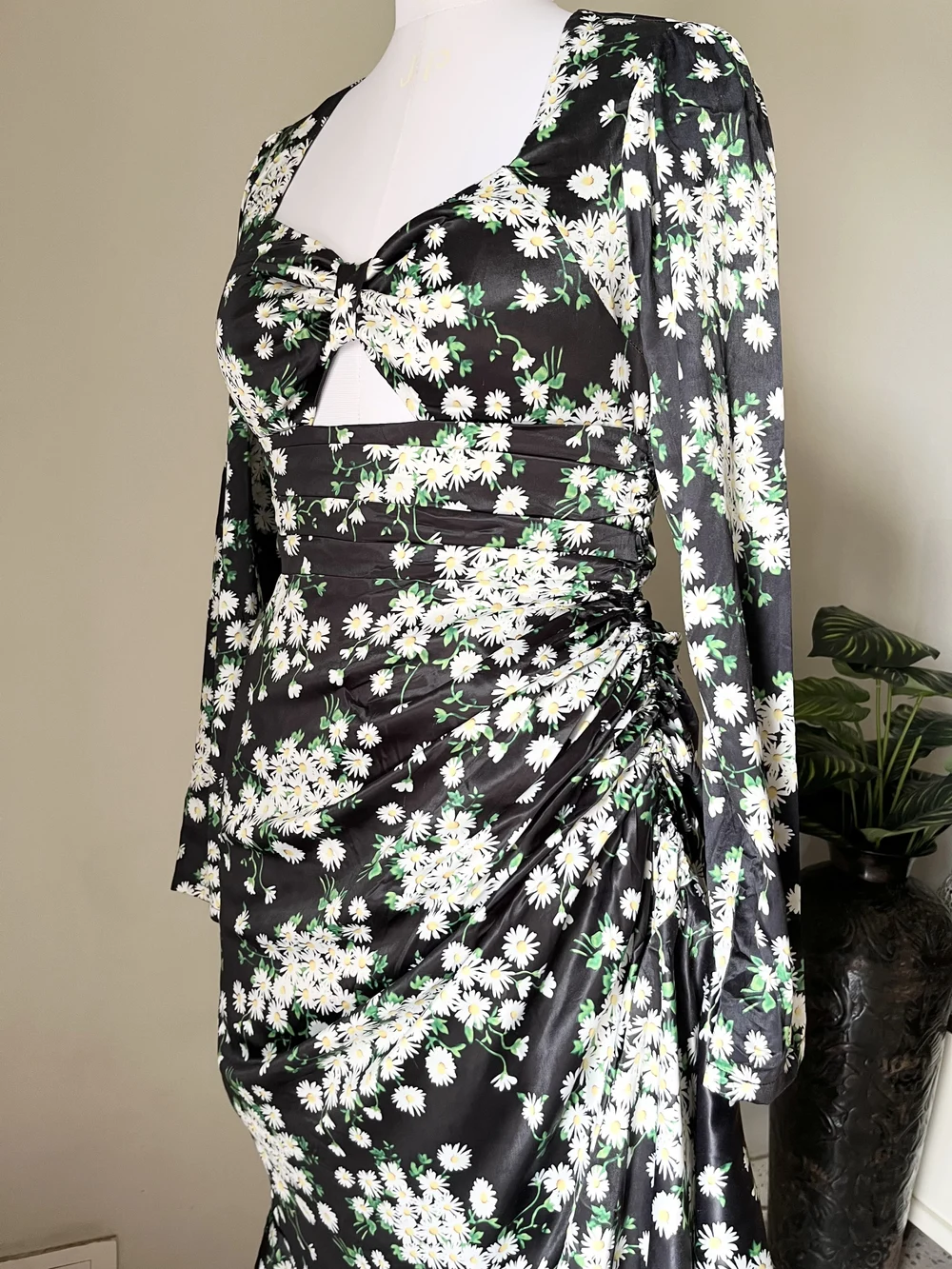 Floral Drawstring padded dress 