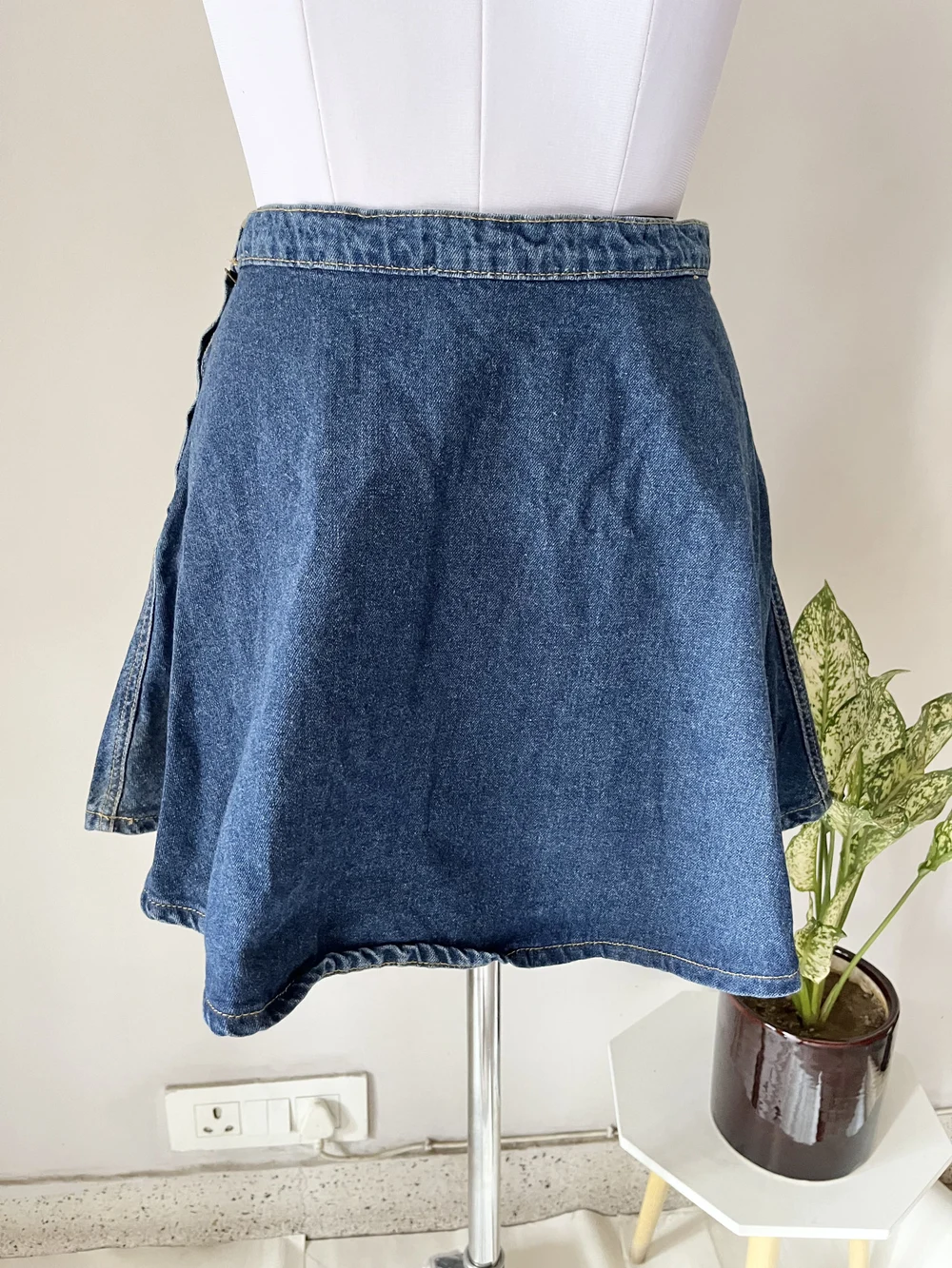 Blue skater denim skirt 