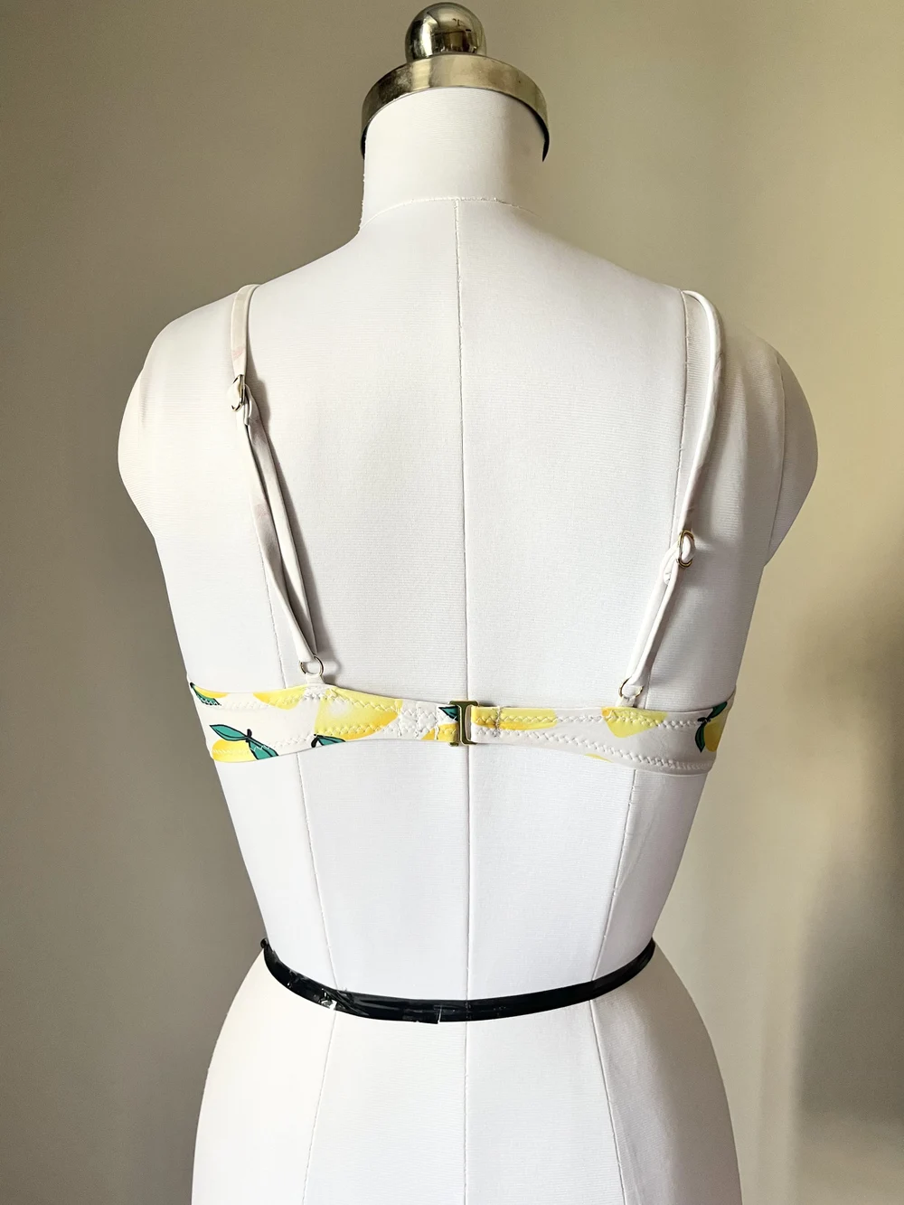 Lemon print criss-cross bikini top