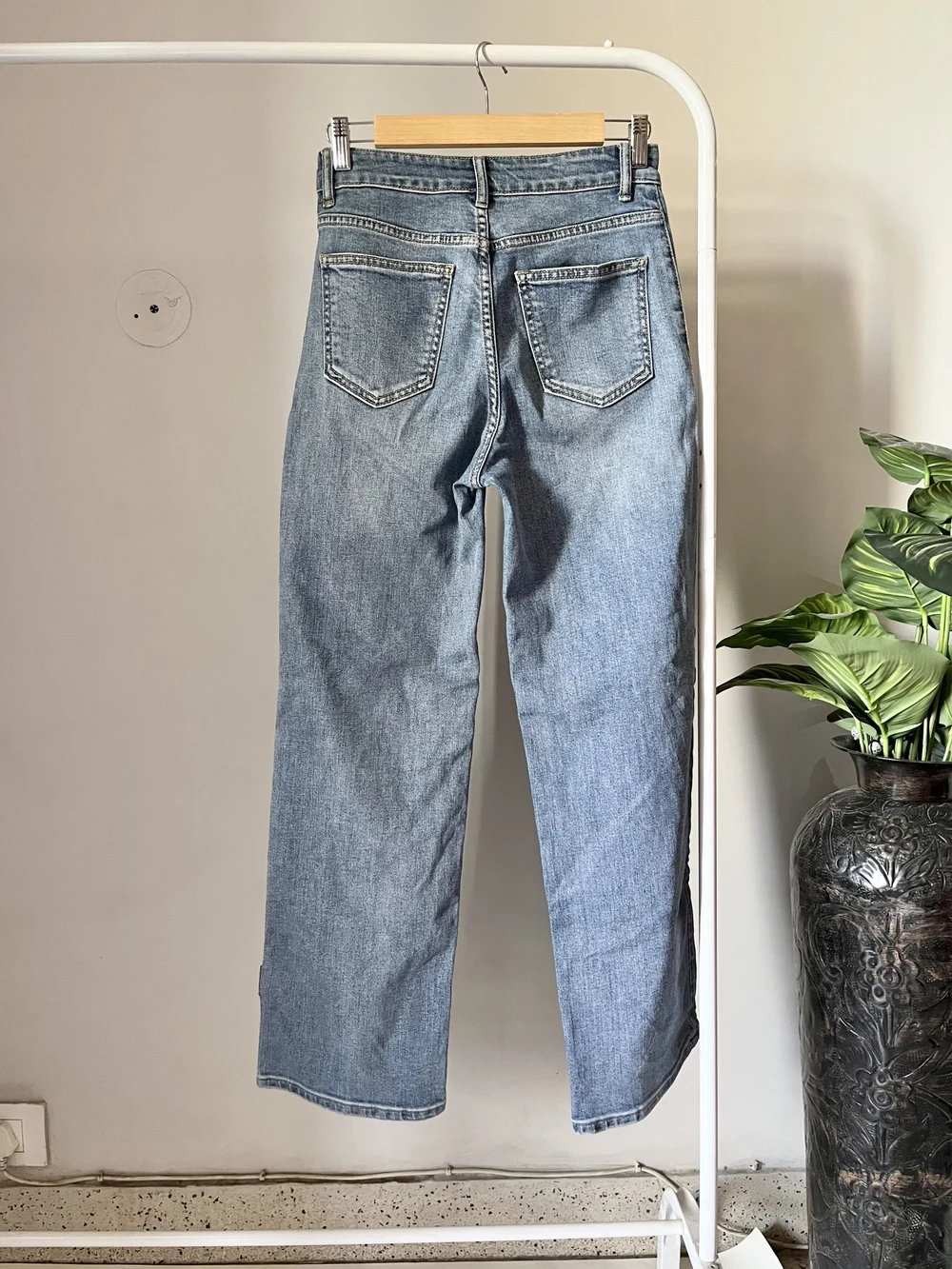 Blue high-waist wide leg Jeans 