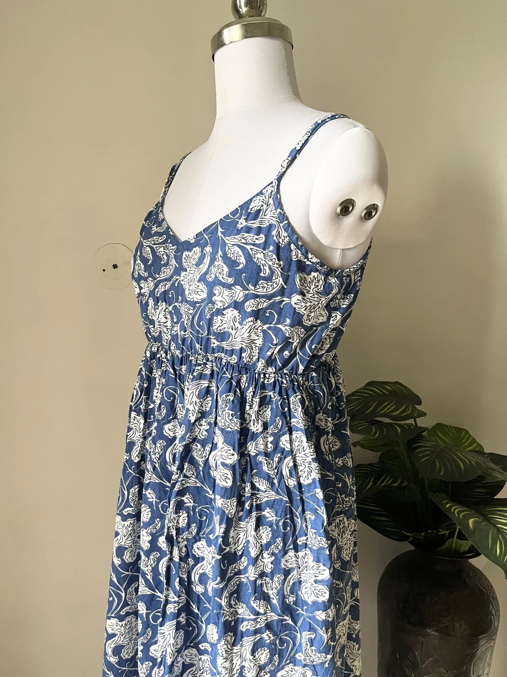 Paisley print strap dress