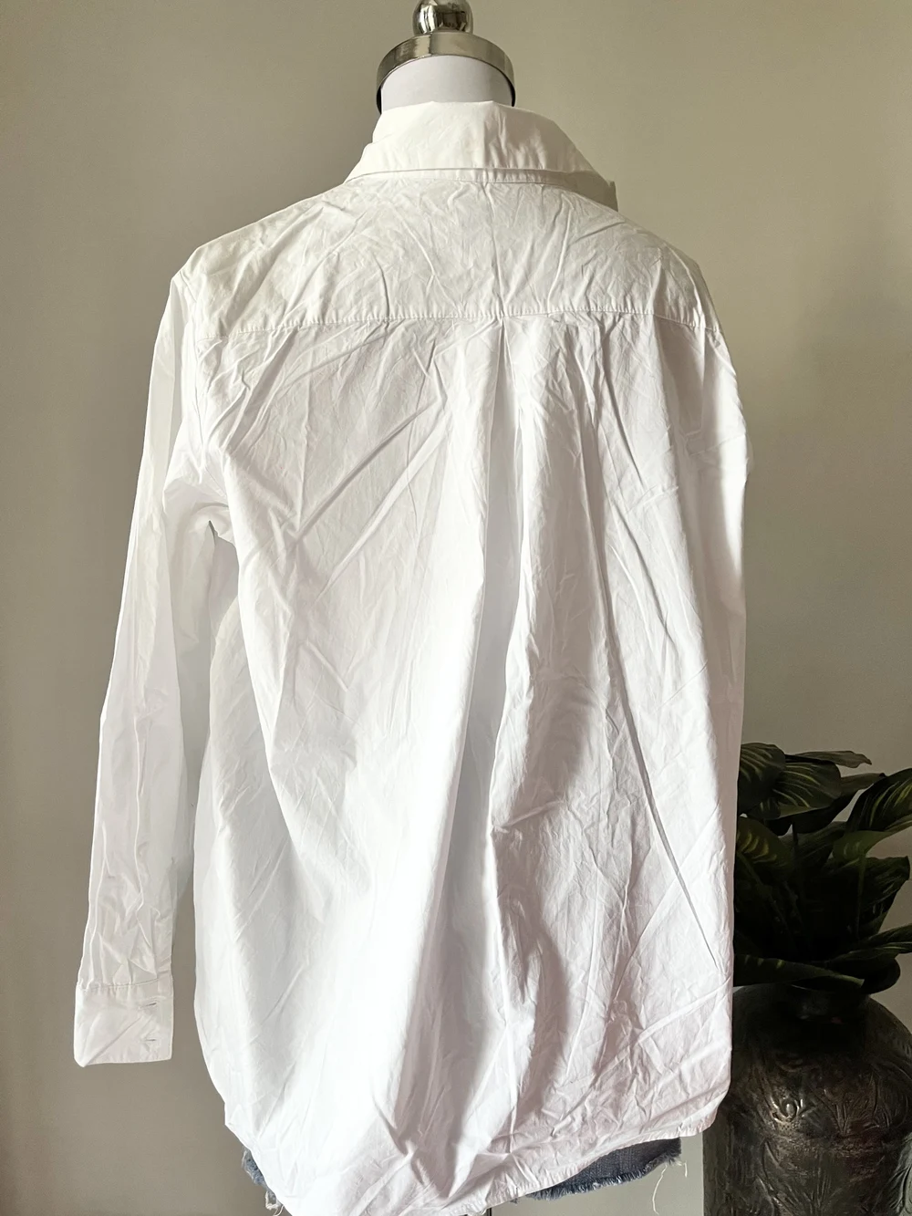 White plain shirt 