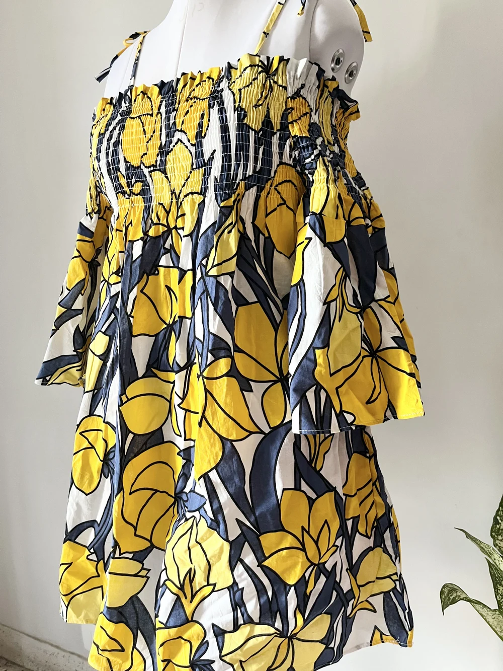 Yellow cold-shoulder printed dress