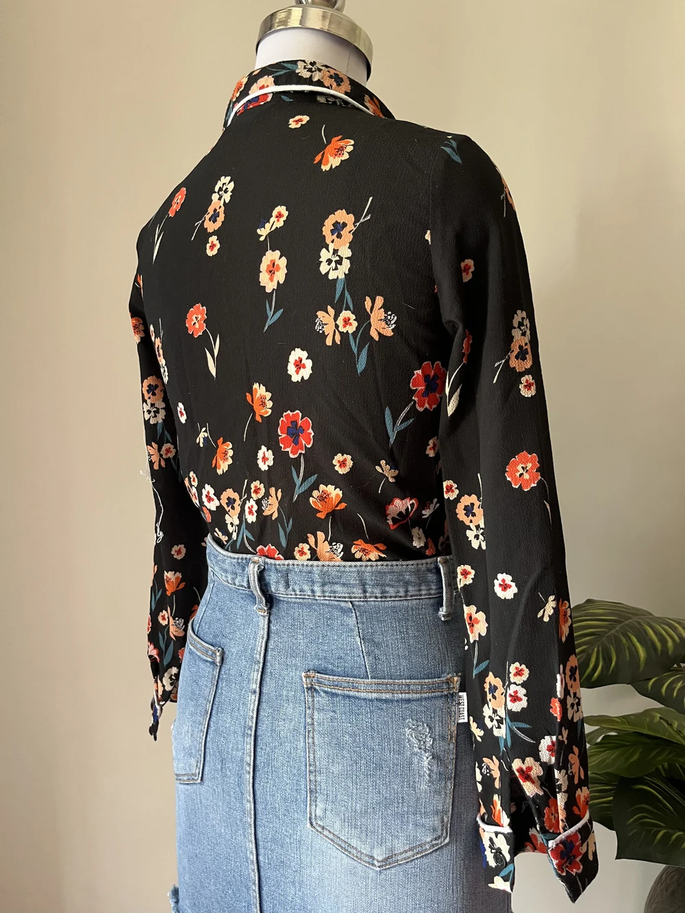 Floral black shirt 