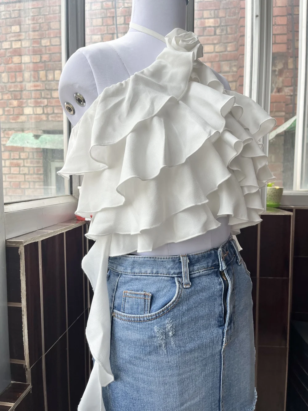 White ruffle top