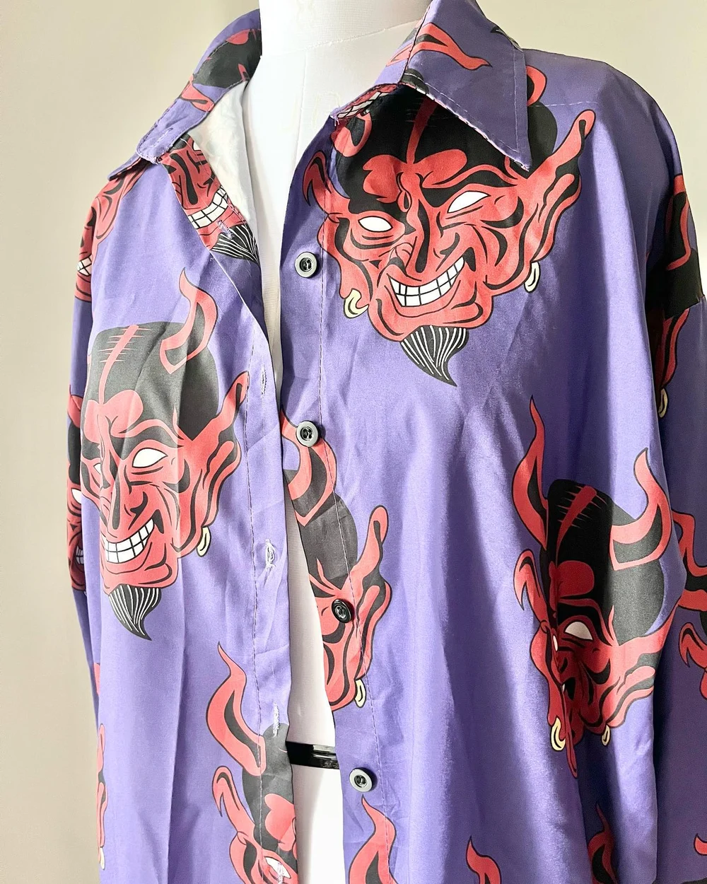 Devil printed shirt 😈 (unisex)